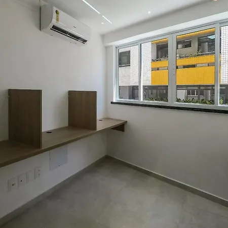 Flat Novinho 4 Pessoas 500m Praia Meireles Compact Apartamento
