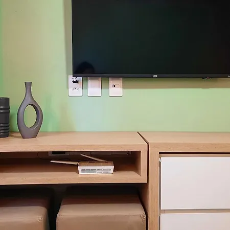Flat Novinho 4 Pessoas 500m Praia Meireles Compact Apartamento *
