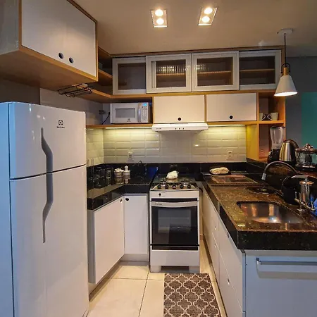 Apartamento Flat Novinho 4 Pessoas 500m Praia Meireles Compact